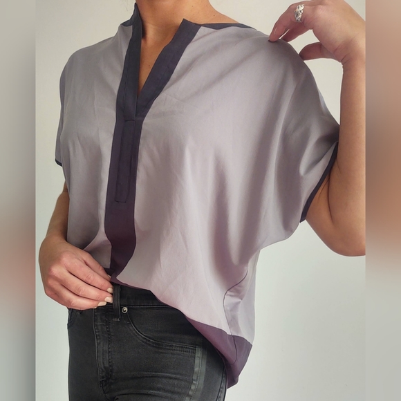 Vince Camuto Blouse - Picture 3 of 9